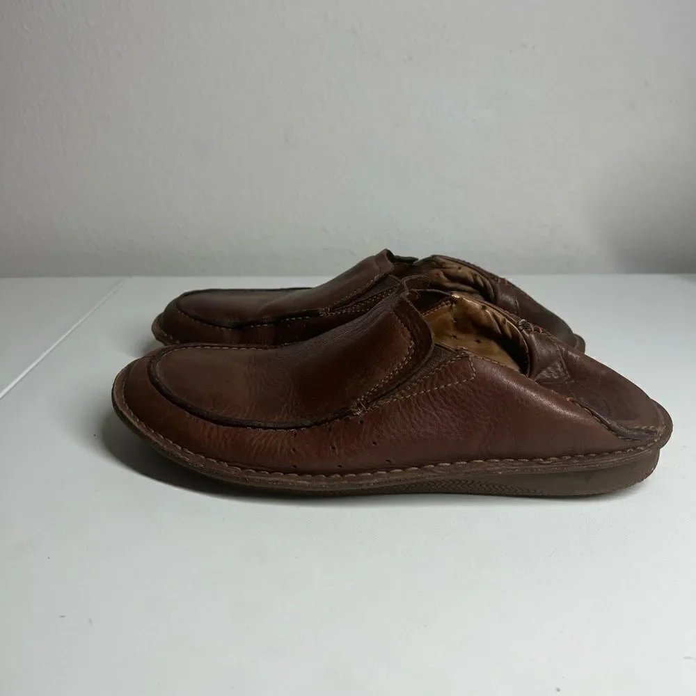 Clarks Men’s Loafers/ Slip On Brown Size 9M